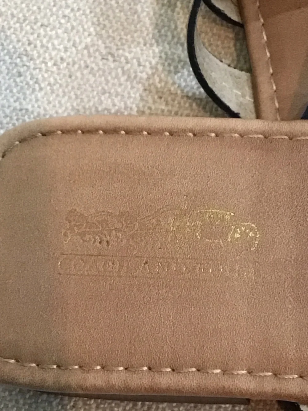 Coach and Four Tan Leather Sandals Sz 9